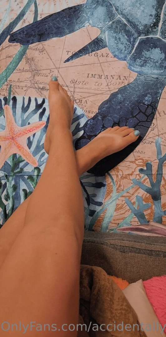 Photo by accidentallydelicious published on November 19,2023 21:04:10 - BestThots