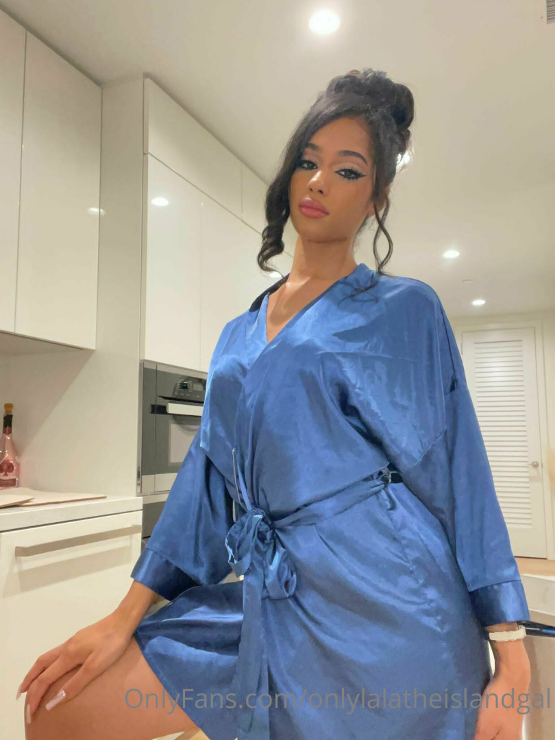 Photo by onlylalatheislandgal published on May 19,2023 19:17:39 - BestThots