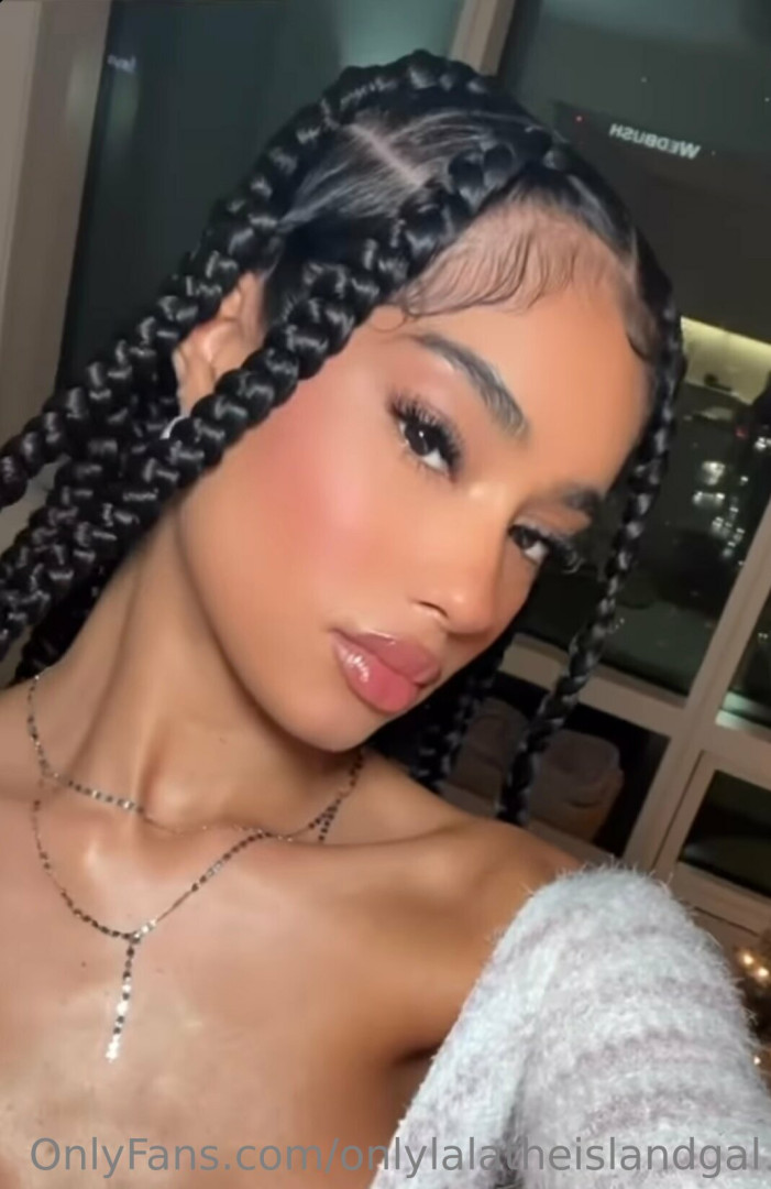 Photo by onlylalatheislandgal published on May 19,2023 19:18:02 - BestThots