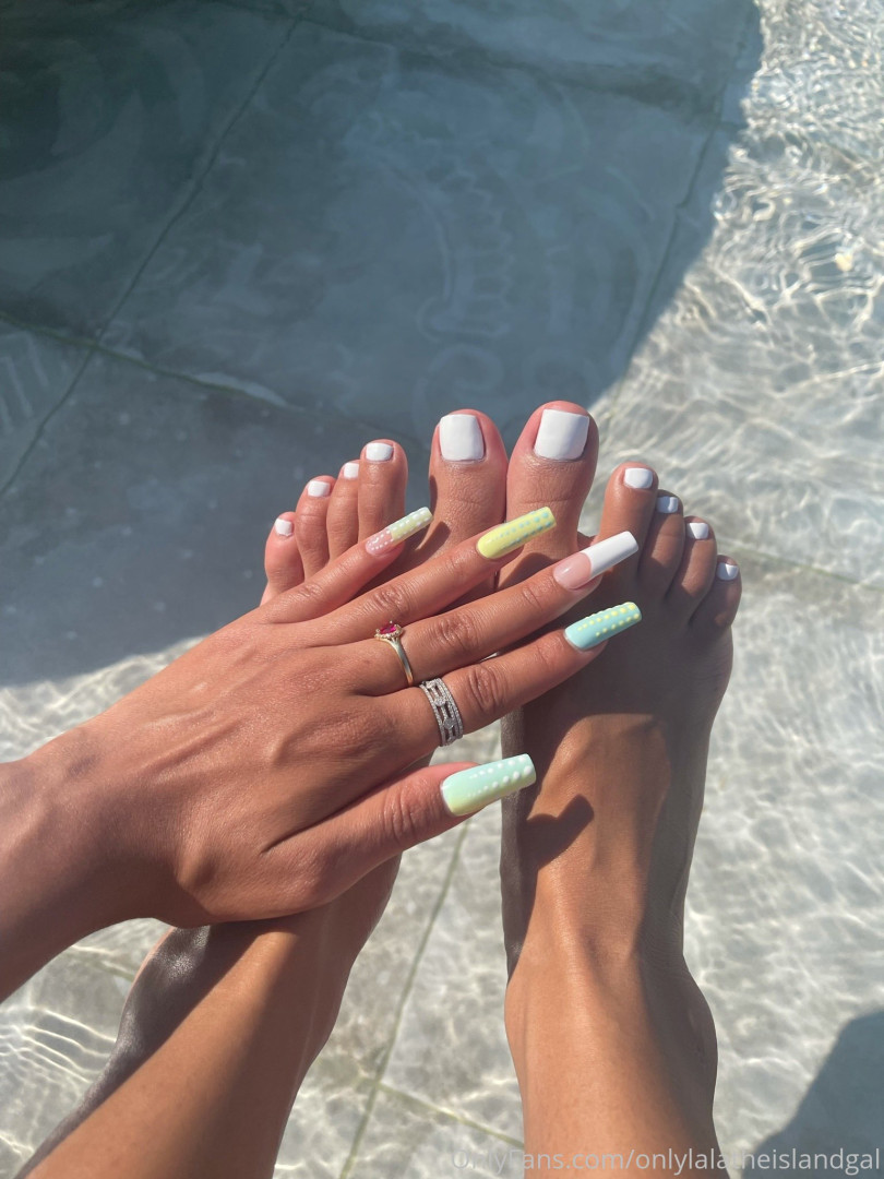 Photo by onlylalatheislandgal published on May 19,2023 19:18:13 - BestThots