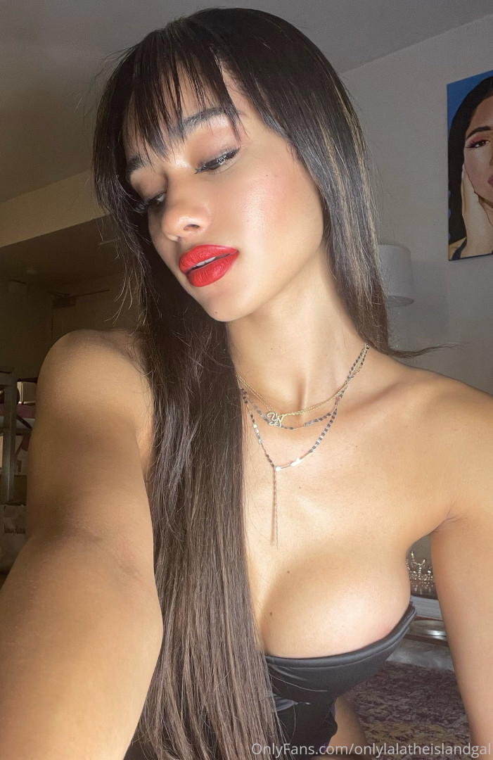 Photo by onlylalatheislandgal published on May 19,2023 19:18:25 - BestThots