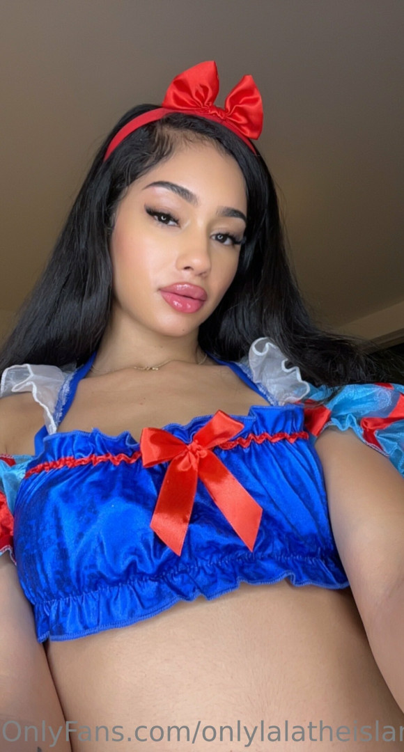 Photo by onlylalatheislandgal published on May 19,2023 19:18:55 - BestThots