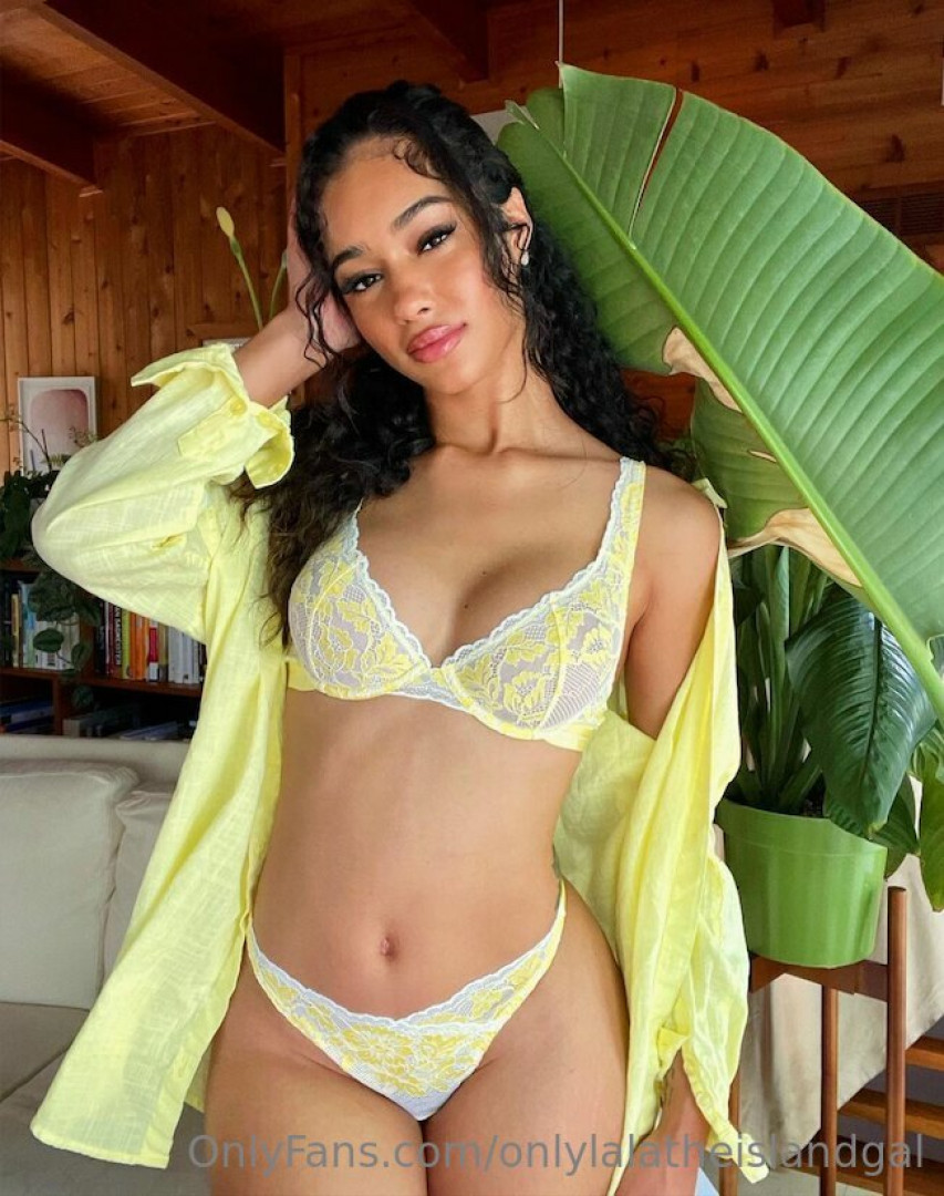 Photo by onlylalatheislandgal published on May 19,2023 19:18:58 - BestThots