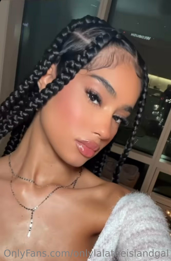 Photo by onlylalatheislandgal published on May 19,2023 19:18:59 - BestThots