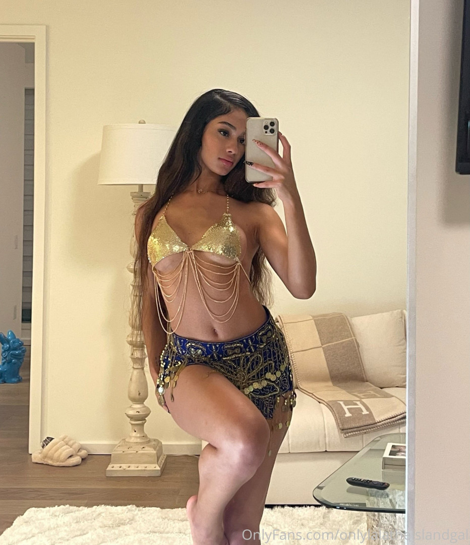 Photo by onlylalatheislandgal published on May 19,2023 19:19:25 - BestThots