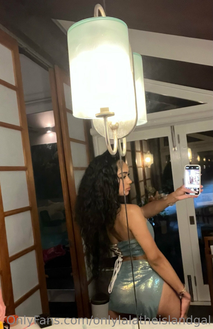 Photo by onlylalatheislandgal published on May 19,2023 19:20:18 - BestThots