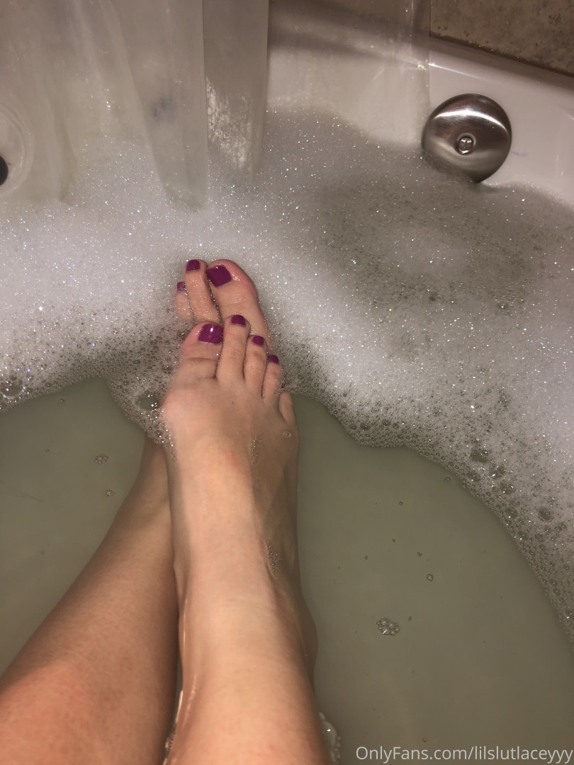 Photo by lilslutlaceyyy published on June 26,2023 20:24:46 - BestThots