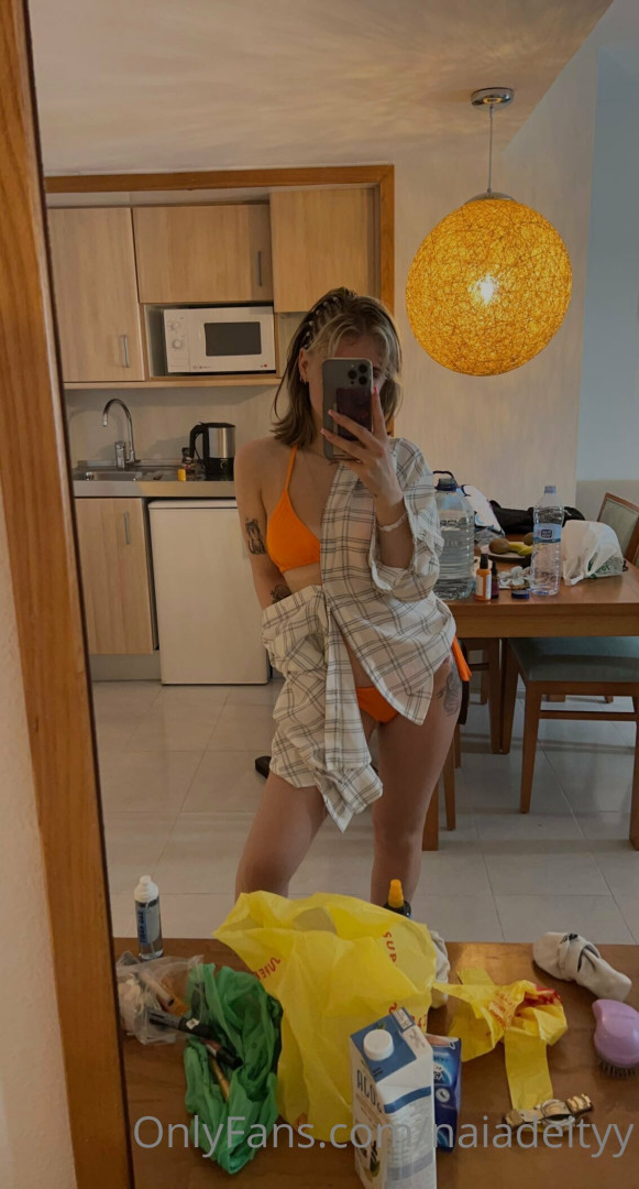 Photo by naiababi published on November 5,2023 12:24:36 - BestThots