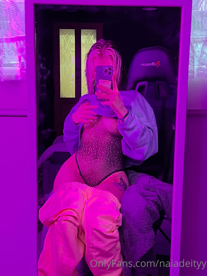 Photo by naiababi published on November 5,2023 12:25:08 - BestThots