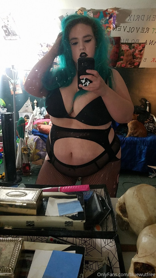 Photo by bluewutfree published on December 10,2023 08:43:07 - BestThots