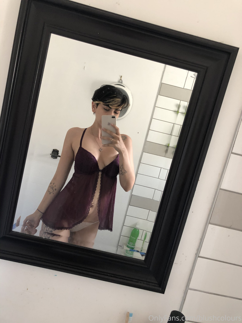 Photo by blushcolours published on October 12,2023 19:42:06 - BestThots