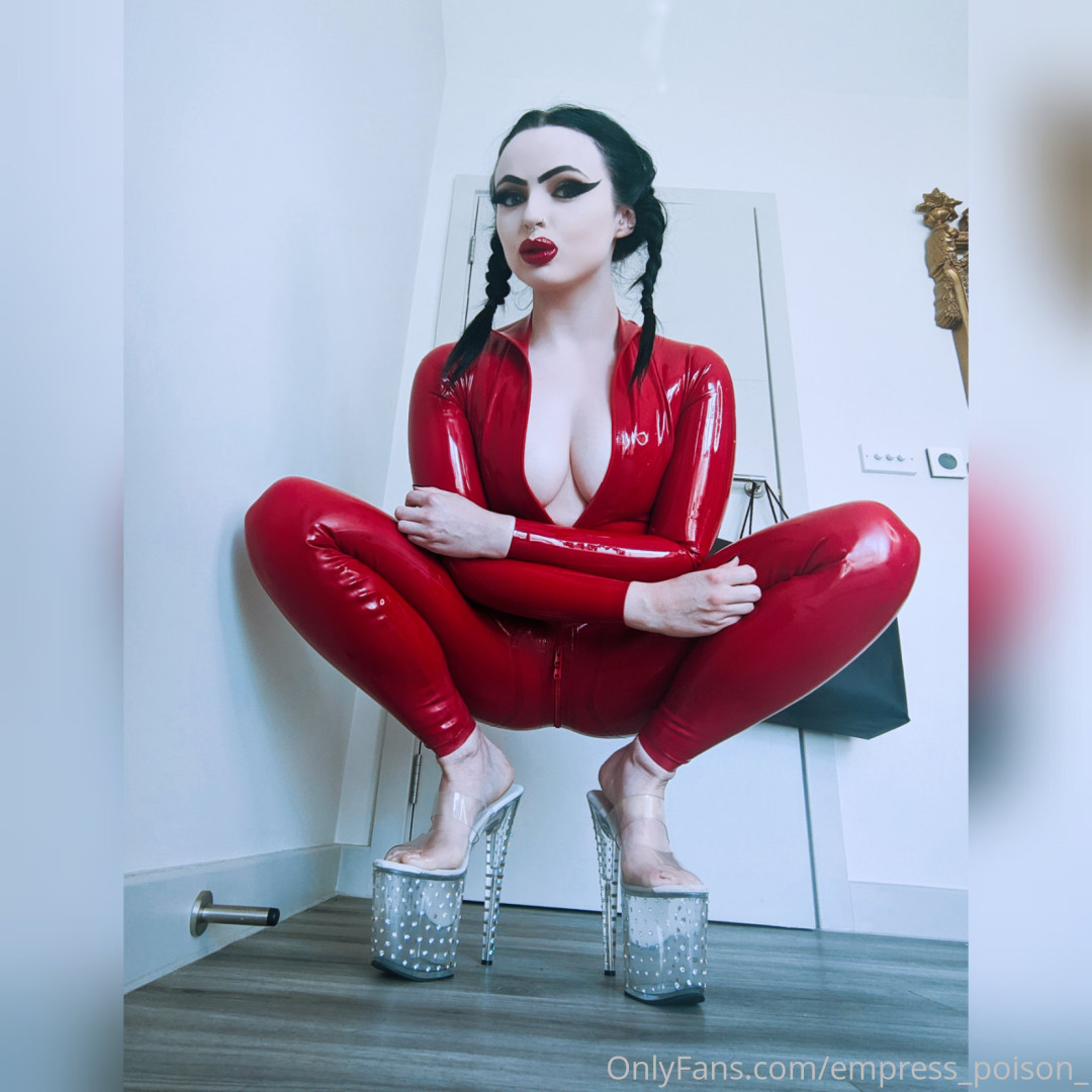 Photo by empress_poison_ published on June 20,2023 03:32:50 - BestThots