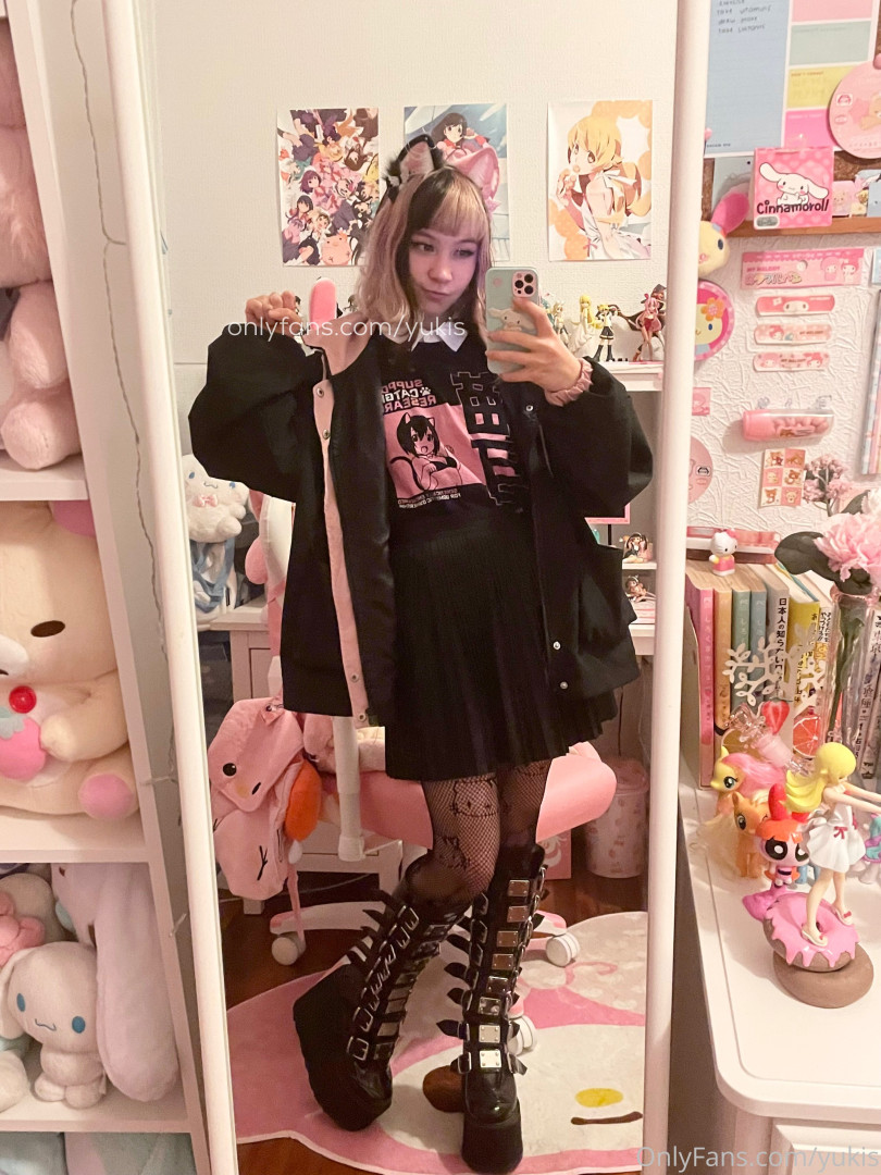 Photo by ywuuki published on May 15,2023 16:45:32 - BestThots