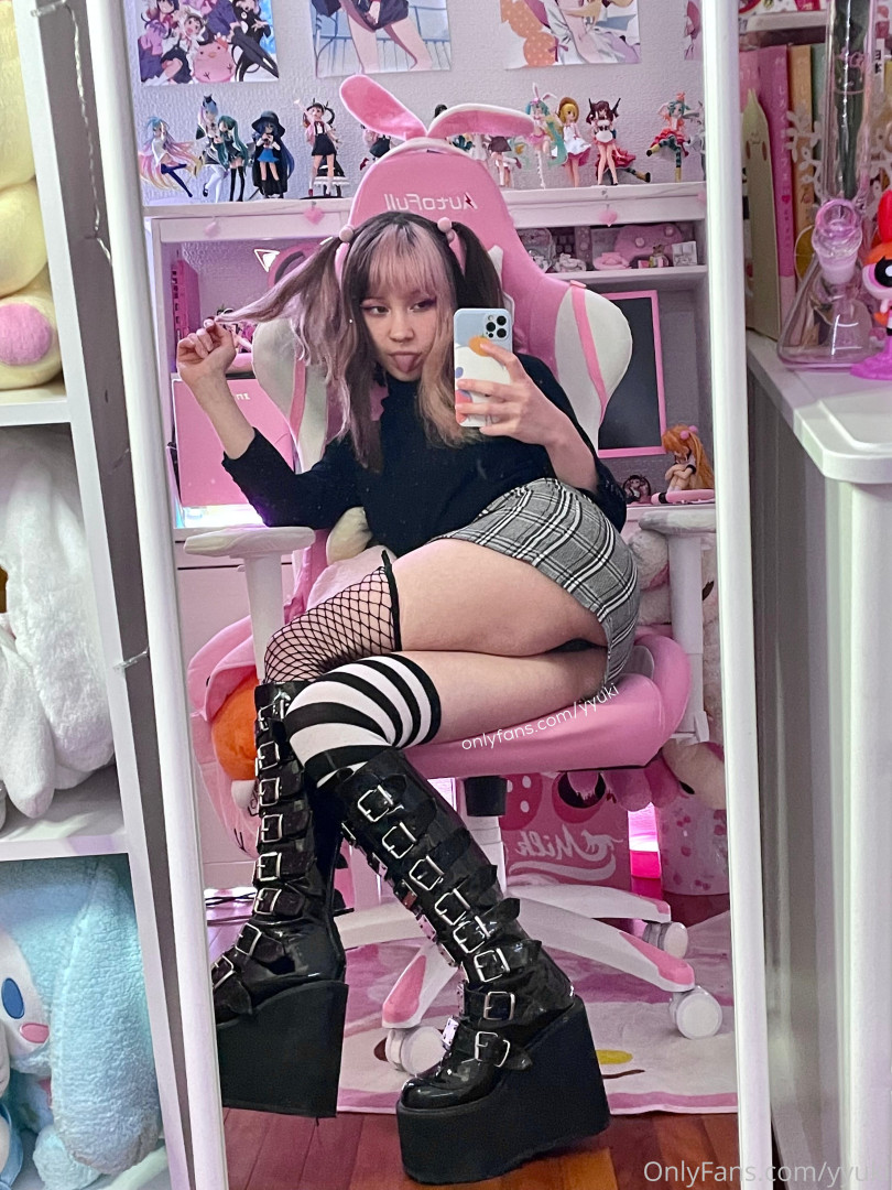 Photo by ywuuki published on May 15,2023 16:45:56 - BestThots