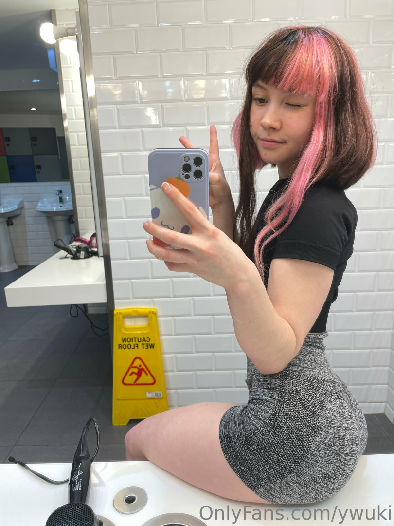 Photo by ywuuki published on May 15,2023 16:49:11 - BestThots