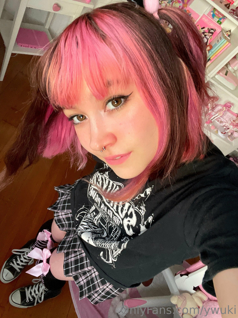 Photo by ywuuki published on May 15,2023 16:54:20 - BestThots