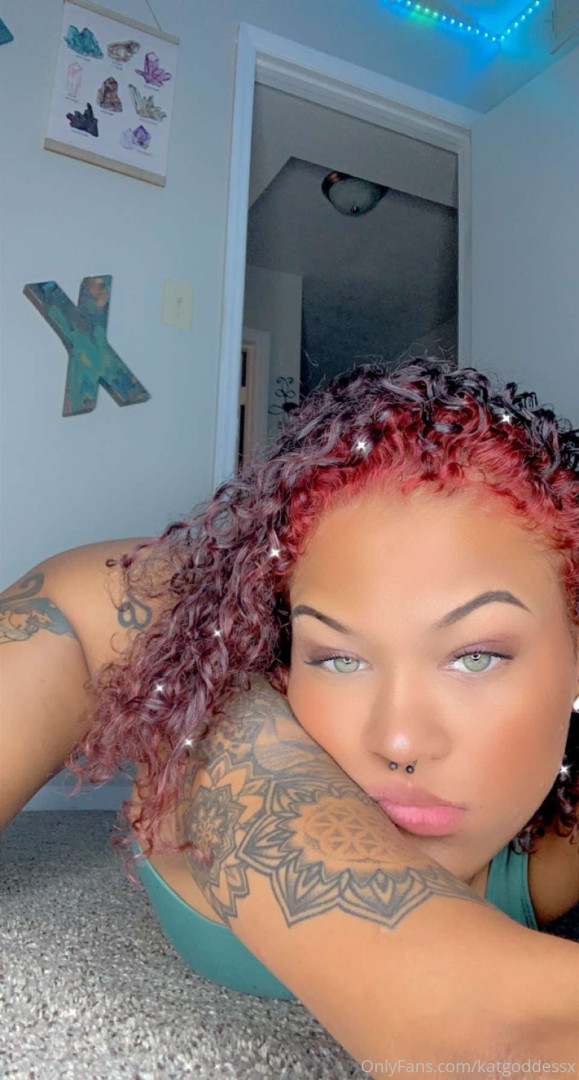 Photo by katgoddessx published on July 10,2023 01:37:32 - BestThots