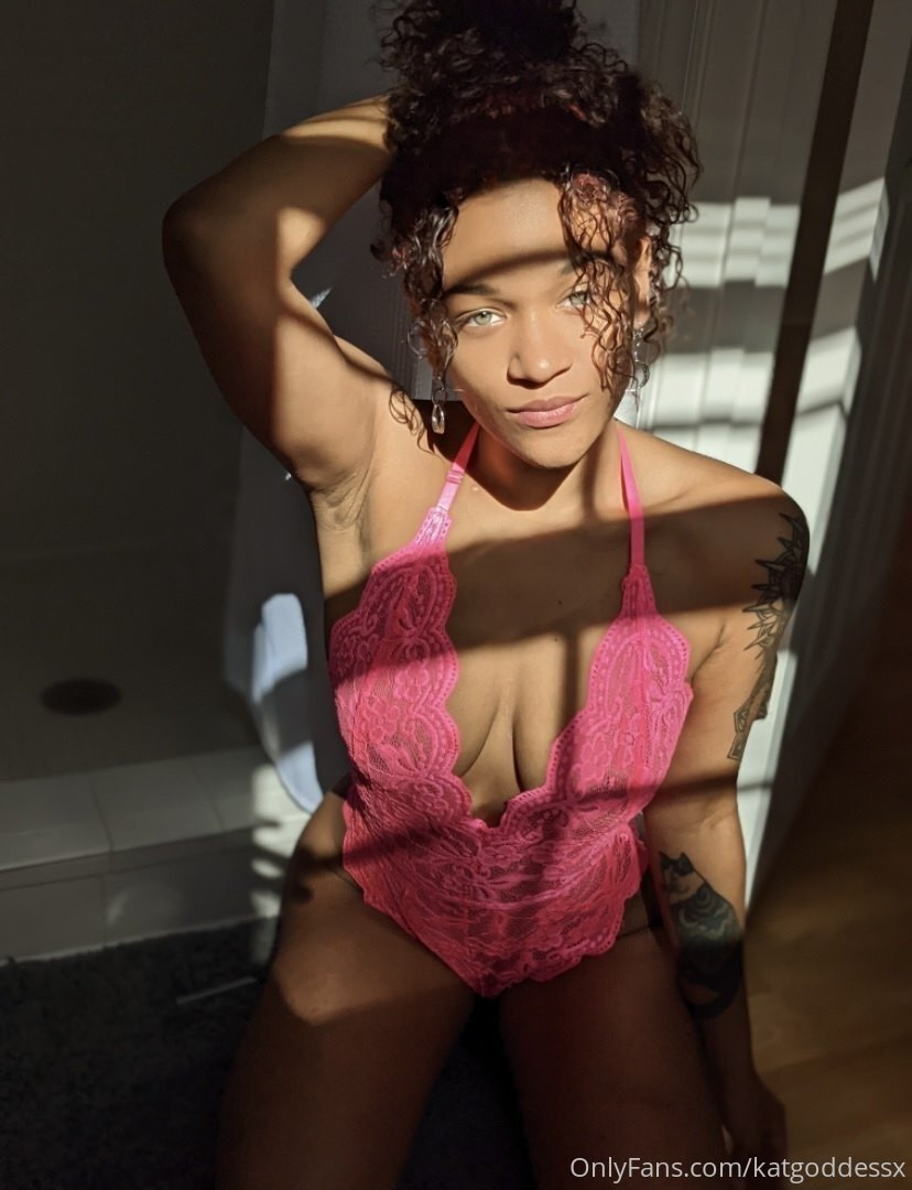 Photo by katgoddessx published on July 10,2023 01:44:28 - BestThots
