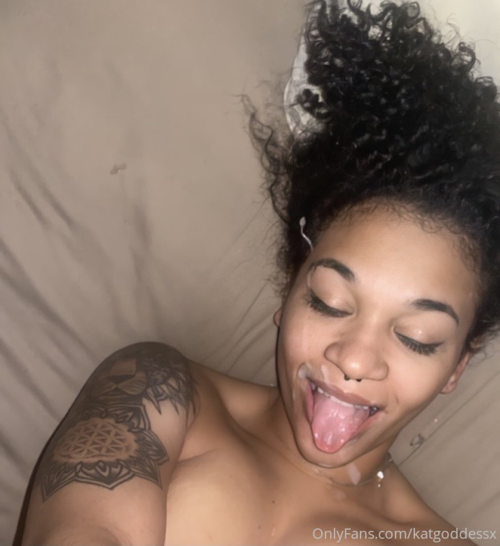 Photo by katgoddessx published on July 10,2023 01:54:40 - BestThots