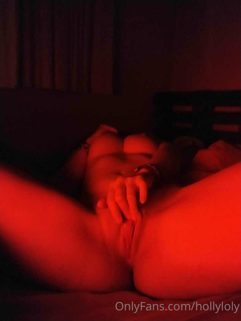 Photo by hollyloly published on May 25,2023 19:41:12 - BestThots