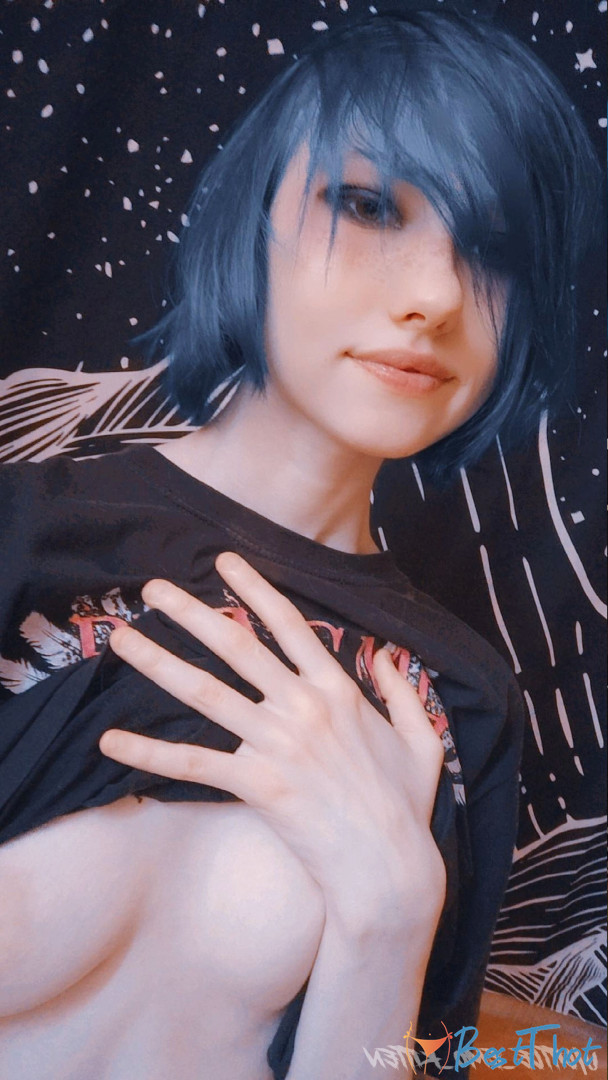 Photo by little_emo_kitten published on December 12,2024 09:47:01 - BestThots