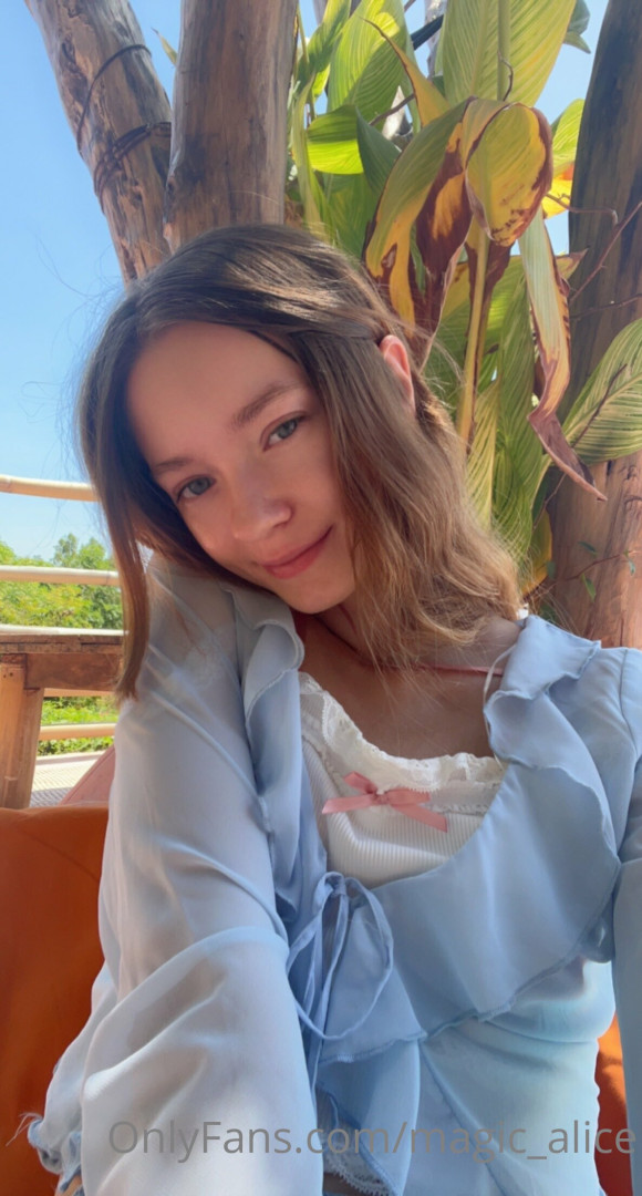 Photo by magic_alice published on July 7,2023 22:11:25 - BestThots