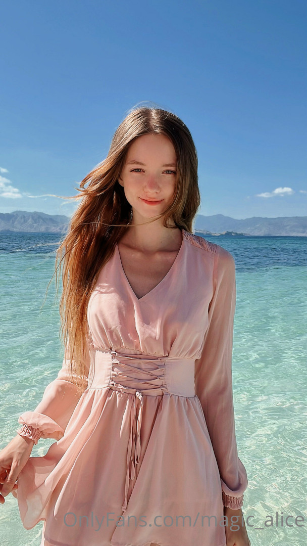 Photo by magic_alice published on July 7,2023 22:39:42 - BestThots