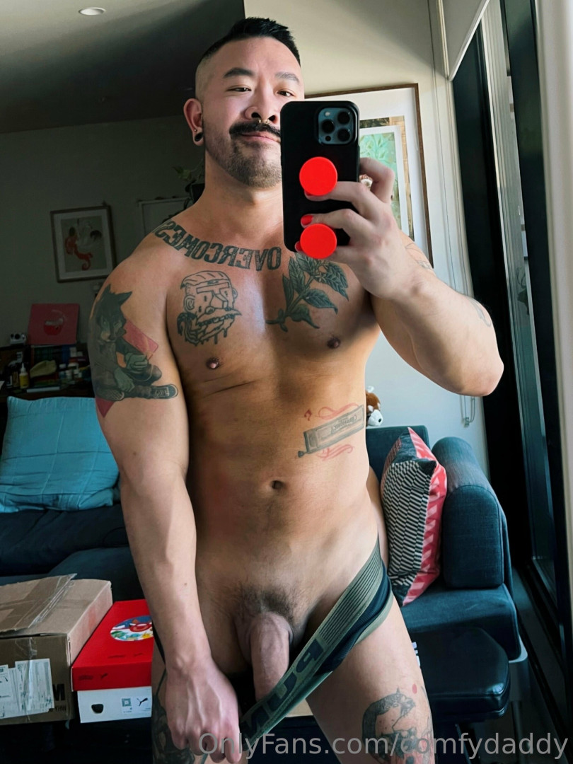 Photo by comfydaddy published on May 28,2023 20:47:44 - BestThots