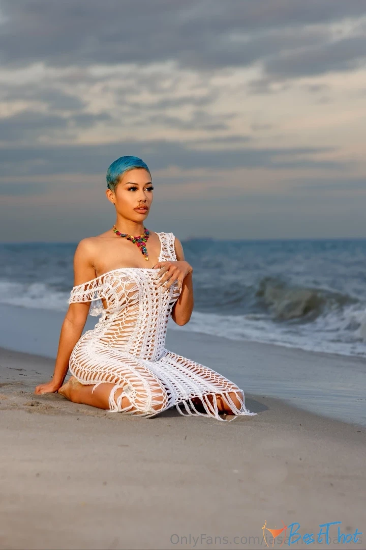 Photo by jasaminebanks published on January 28,2025 14:00:07 - BestThots