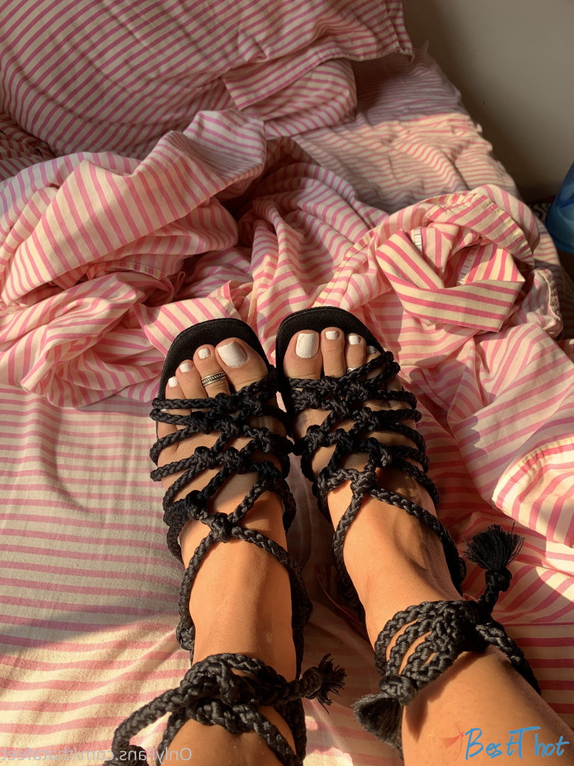 Photo by thatafeet published on December 12,2024 10:10:12 - BestThots