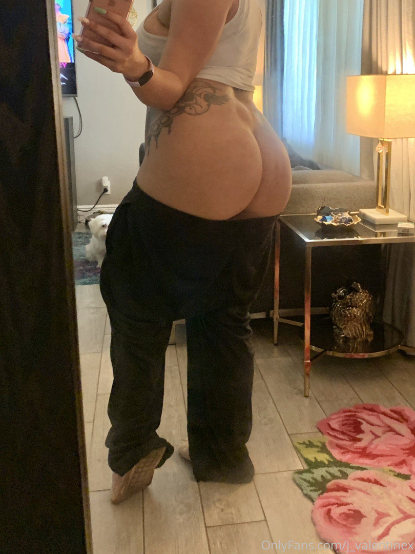 Photo by j_valentinex published on October 11,2023 23:50:05 - BestThots