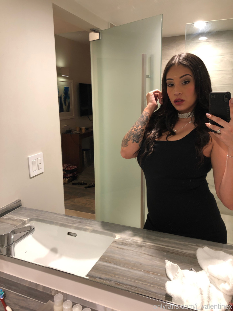 Photo by j_valentinex published on October 12,2023 01:37:25 - BestThots