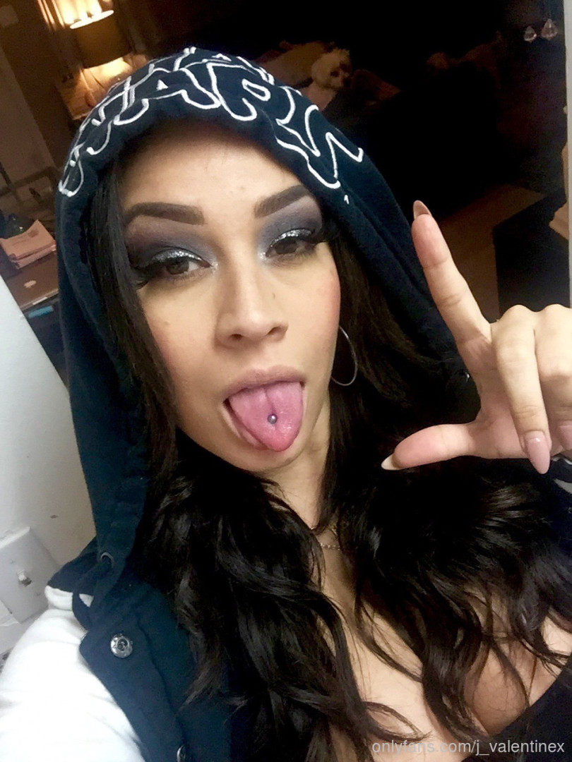 Photo by j_valentinex published on October 12,2023 03:21:27 - BestThots