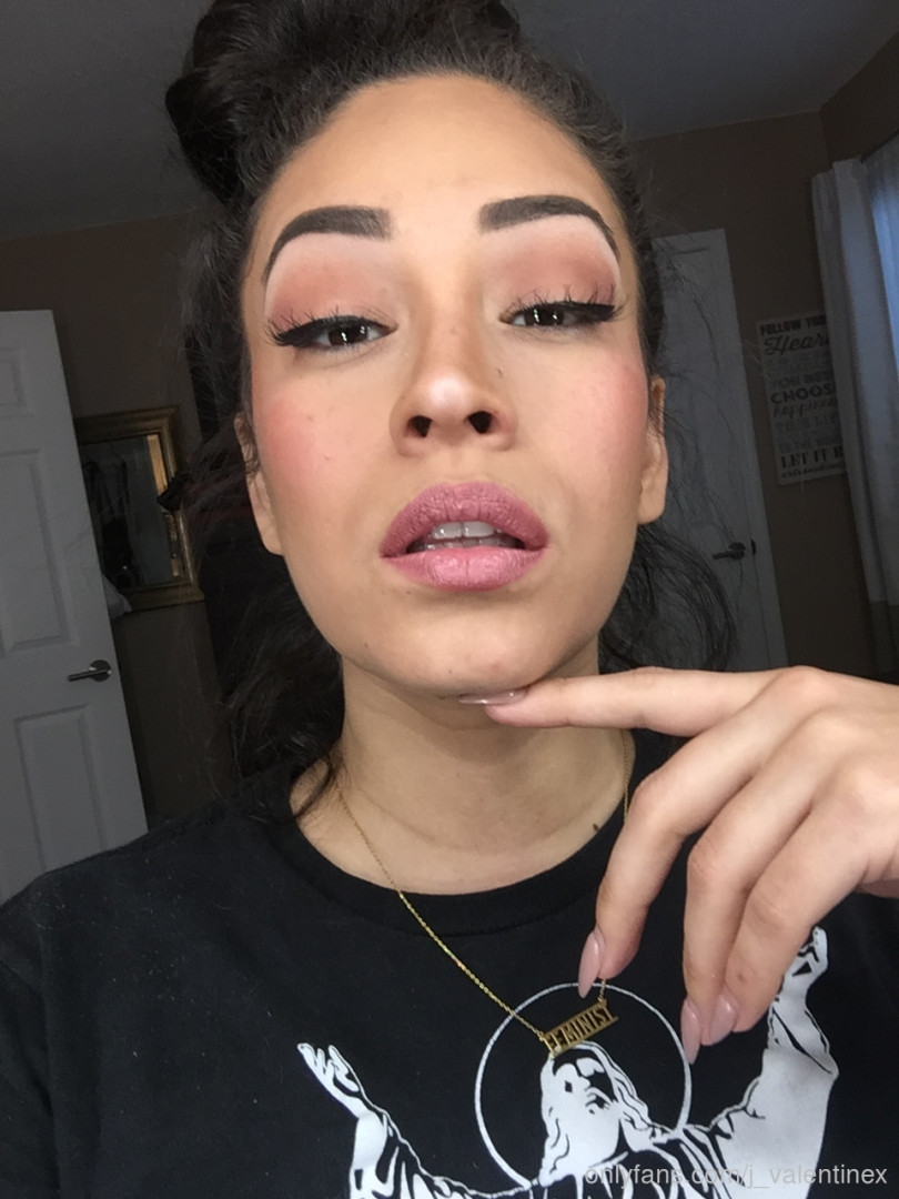 Photo by j_valentinex published on October 12,2023 06:05:53 - BestThots