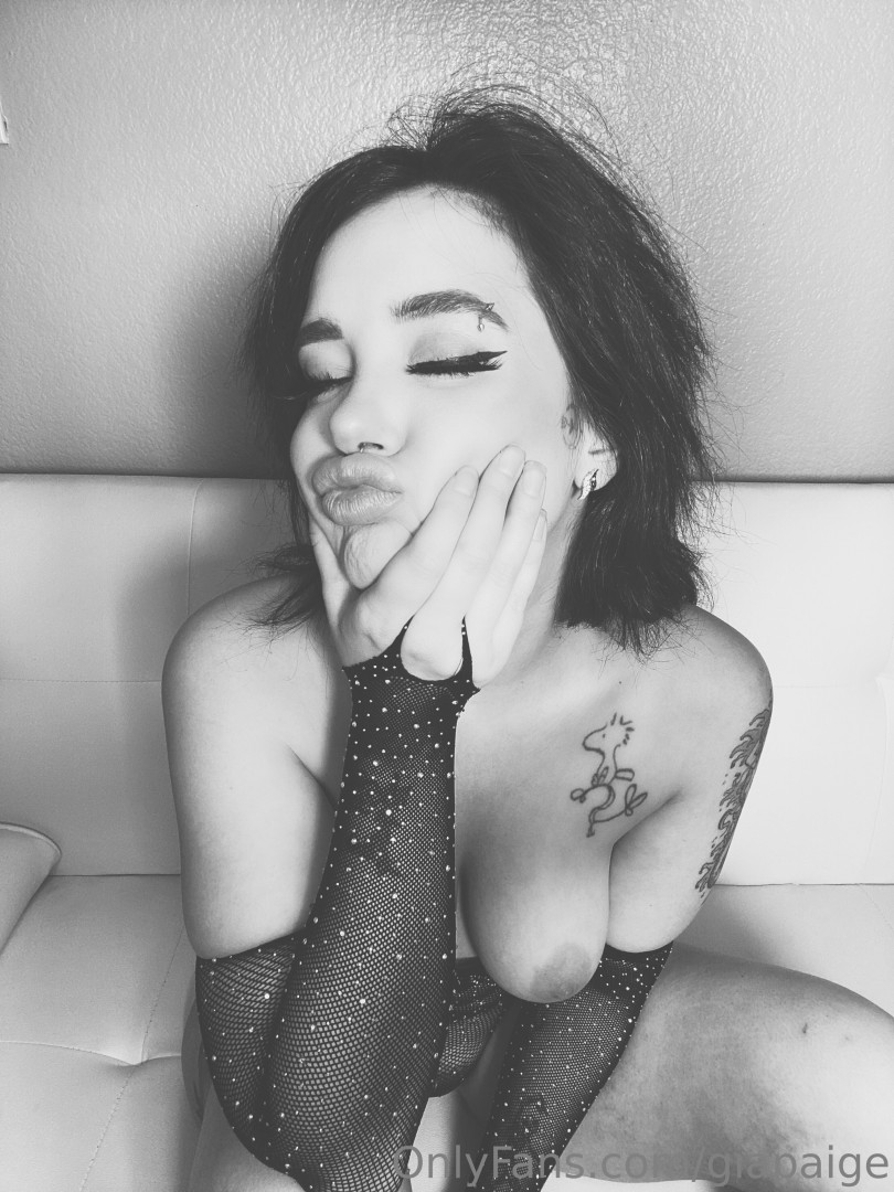 Photo by giapaige published on August 31,2023 10:02:07 - BestThots