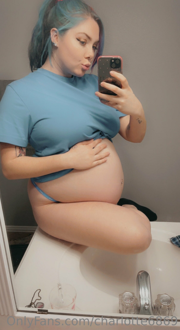 Photo by charlotte6869 published on June 28,2023 16:19:35 - BestThots