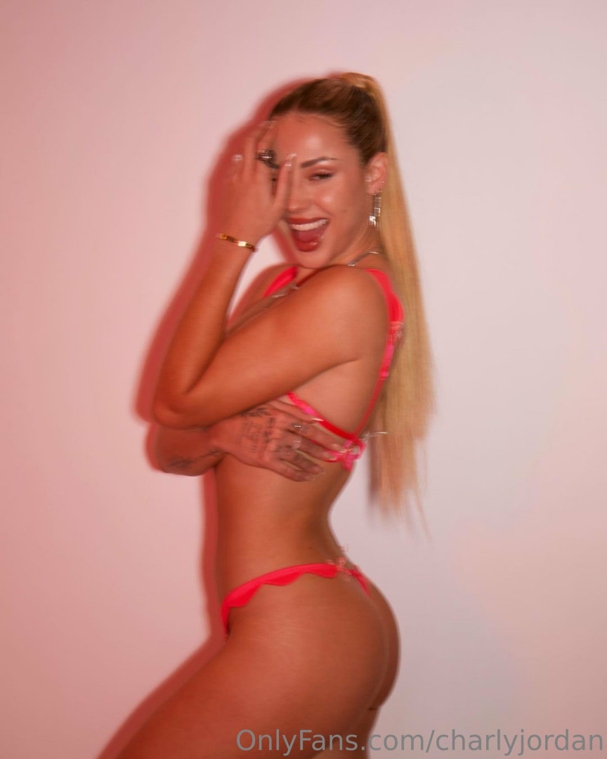 Photo by charlyjordan published on August 31,2023 06:22:24 - BestThots