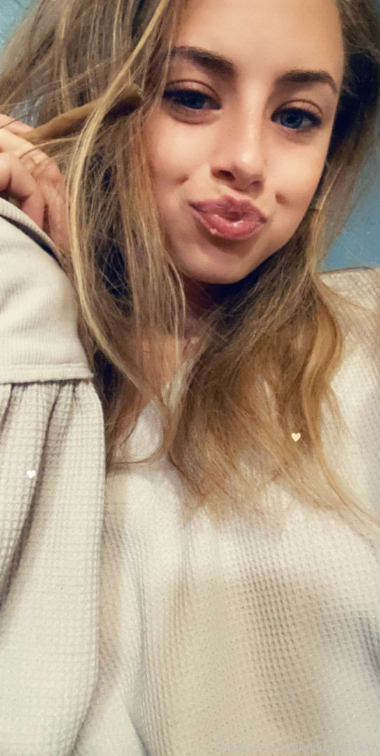 Photo by kylerquinnporn published on August 29,2023 15:10:17 - BestThots