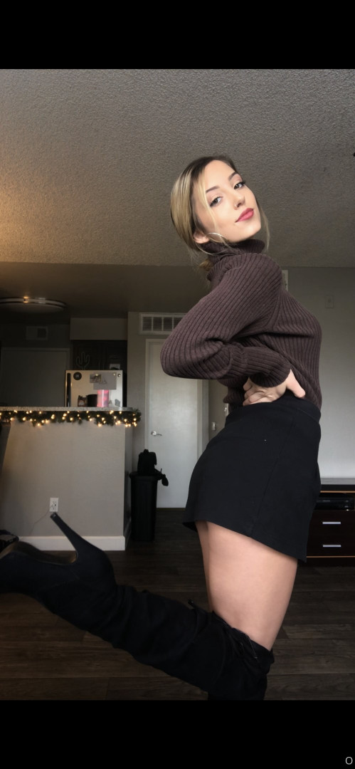 Photo by onlykarli published on August 18,2023 08:24:06 - BestThots