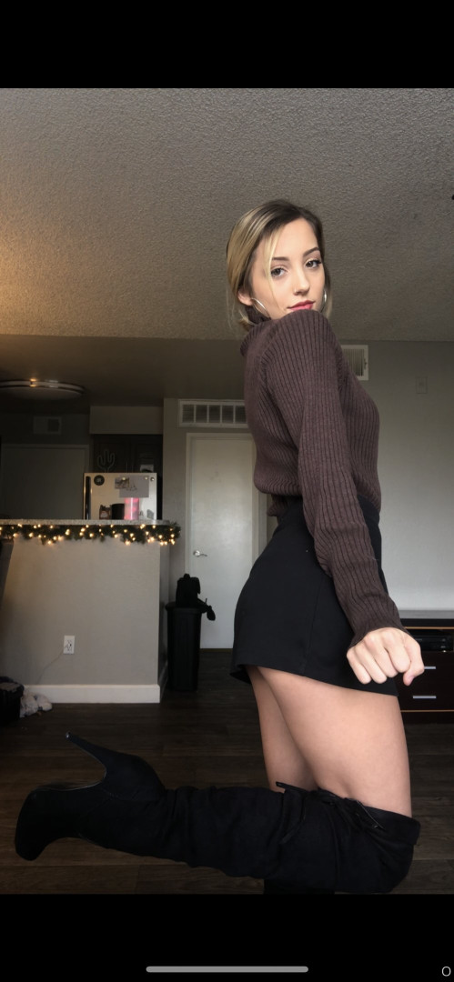 Photo by onlykarli published on August 18,2023 08:24:10 - BestThots