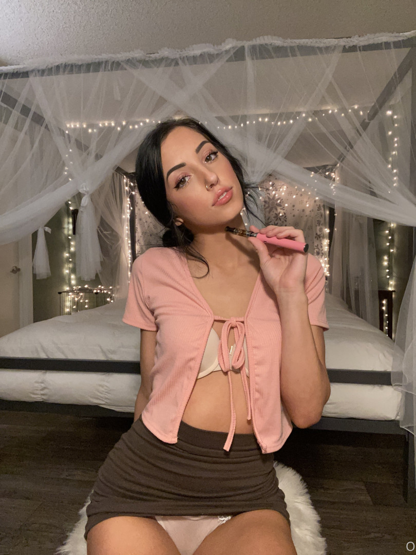 Photo by onlykarli published on August 18,2023 08:44:42 - BestThots