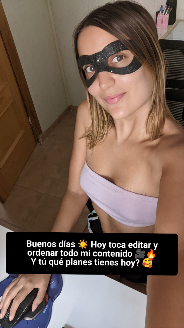 Photo by roseredfans published on November 5,2023 11:58:30 - BestThots