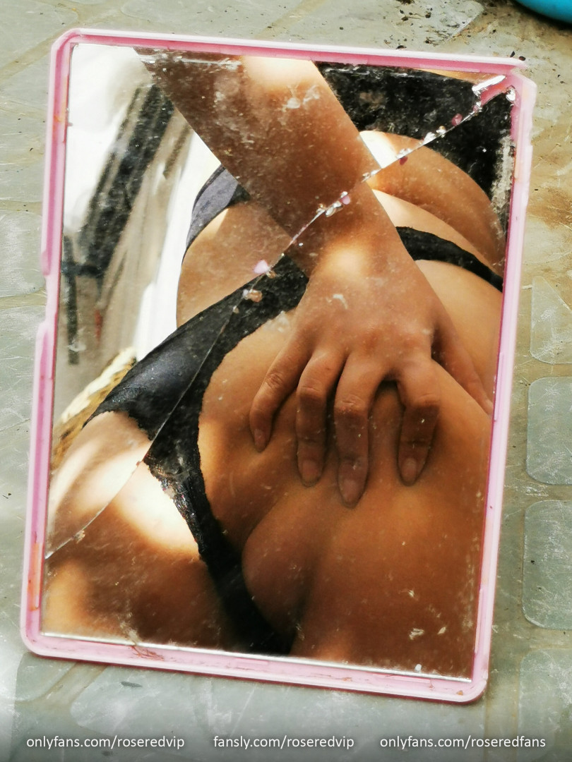 Photo by roseredfans published on November 5,2023 11:59:05 - BestThots