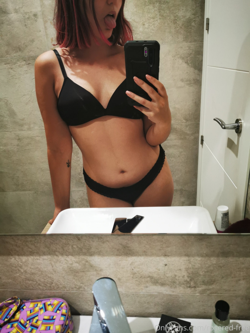 Photo by roseredfans published on November 5,2023 11:59:16 - BestThots