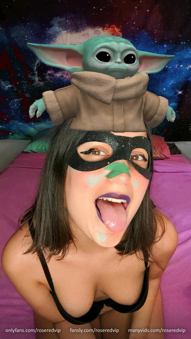 Photo by roseredfans published on November 5,2023 12:01:17 - BestThots