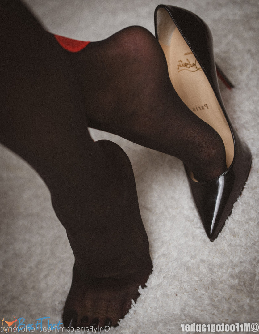 Photo by heatherlovenyc published on December 24,2024 05:12:39 - BestThots