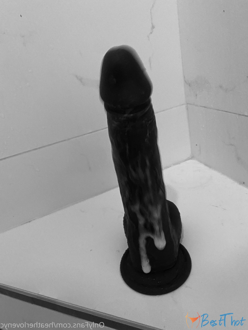 Photo by heatherlovenyc published on December 24,2024 06:10:49 - BestThots