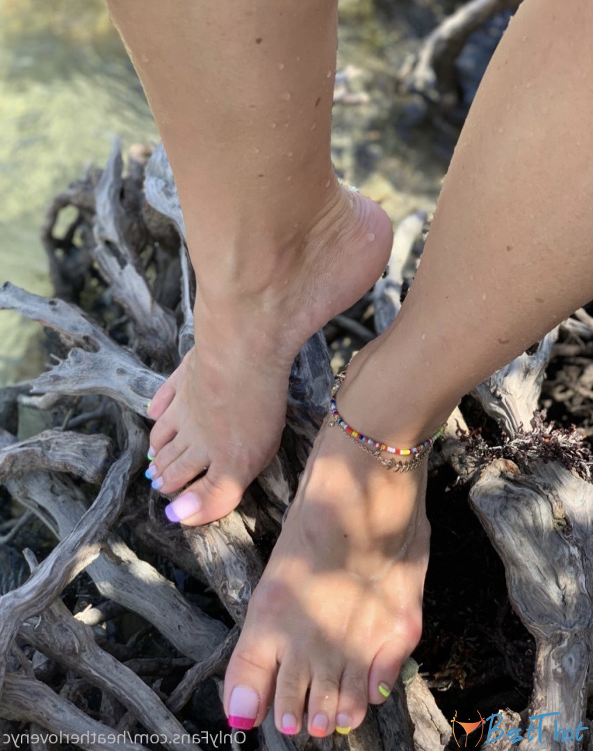 Photo by heatherlovenyc published on December 24,2024 07:12:23 - BestThots