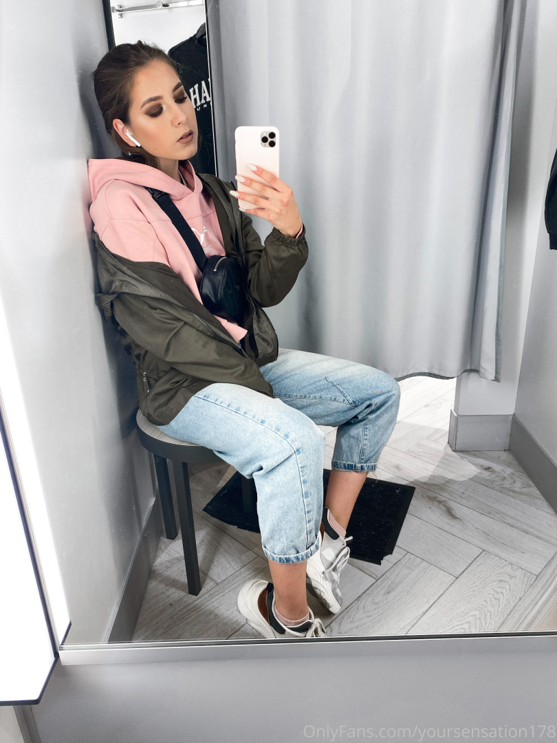 Photo by yoursensation178 published on May 15,2023 17:53:02 - BestThots