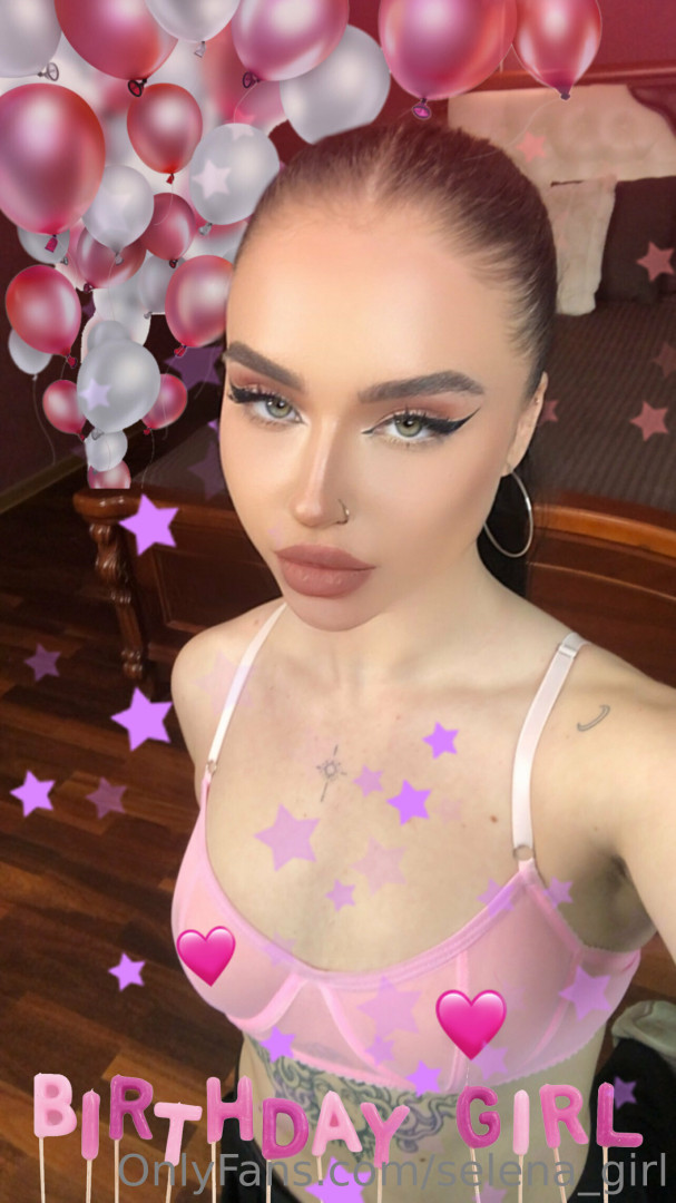 Photo by selena_girl published on October 16,2023 02:48:06 - BestThots
